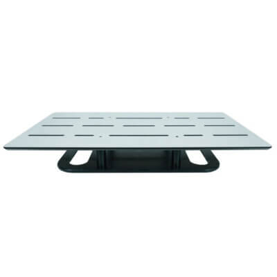 Photocentric lc magna piattaforma scanalata lc magna slotted platform Progettata e sviluppata per permettere la stampa di modelli a base piatta. Ospita fino a 48 modelli di allineatori dentali.